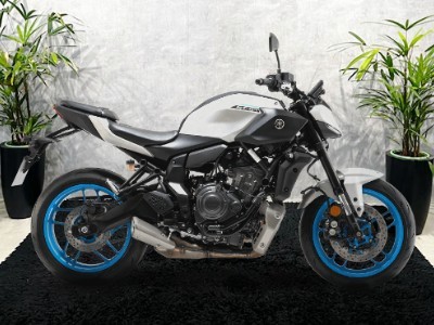 YAMAHA MT-07