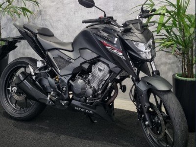 HONDA CB 300F TWISTER CBS