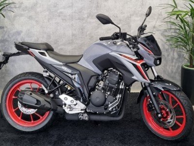YAMAHA FAZER FZ25 ABS CONNECTED