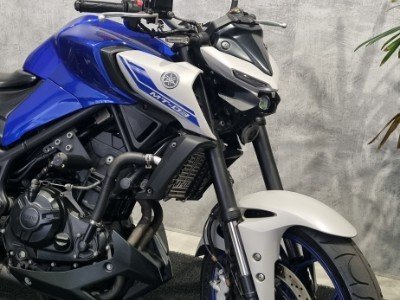 YAMAHA MT-03
